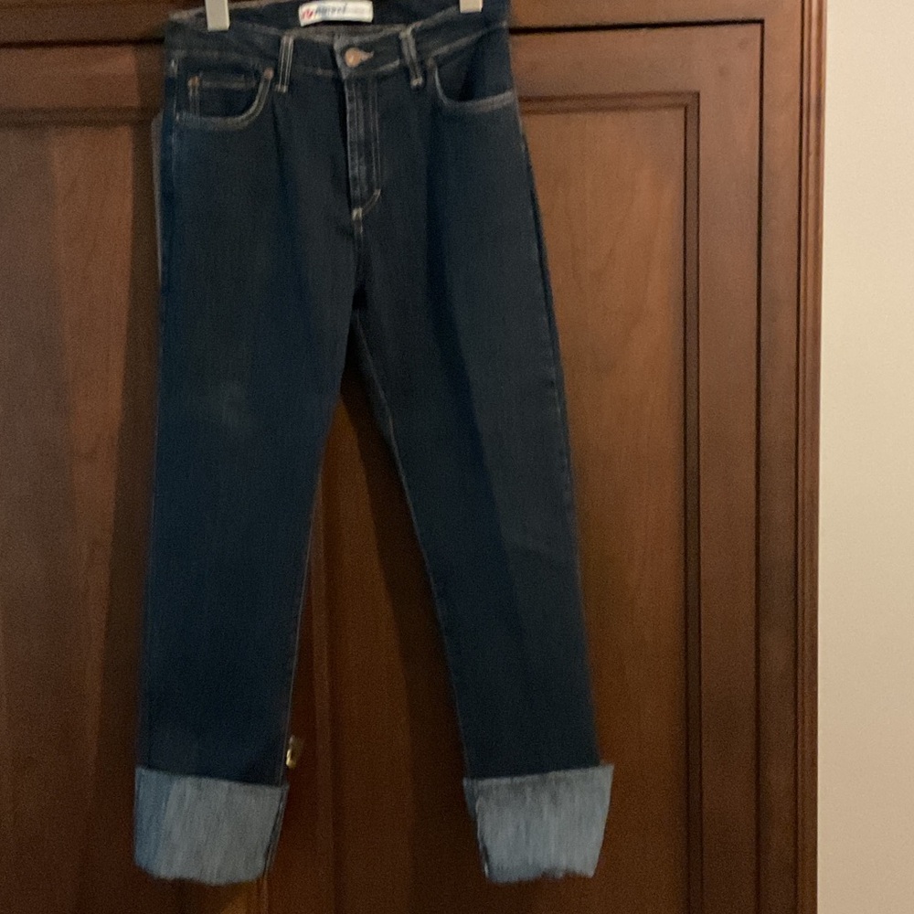 Classic Dark Blue Cropped Jeans